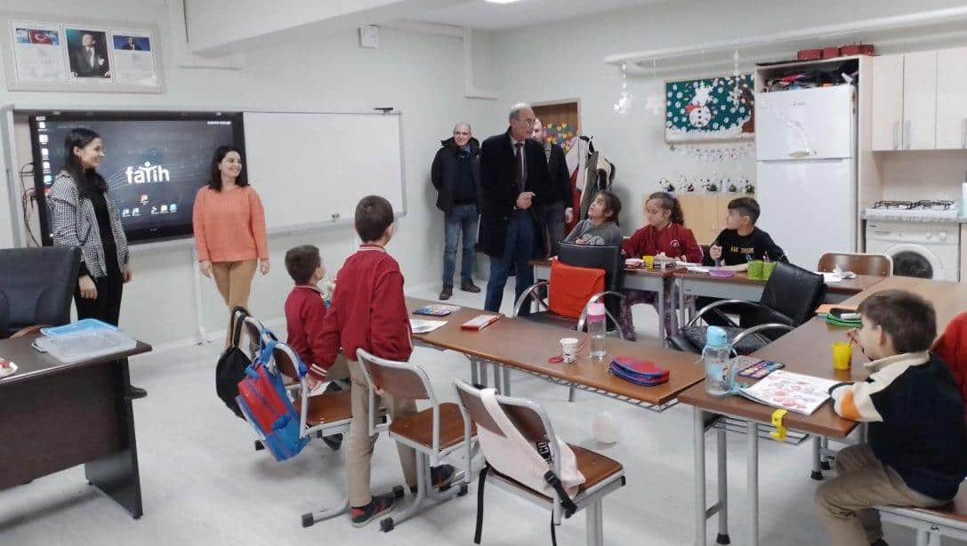 İlçe Milli Eğitim Müdürümüz Recep AKDEMİR'in Okul Ziyaretleri Devam Ediyor