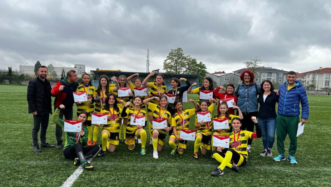 Atatürk Ortaokulu Türkiye Yarı Finallerinde